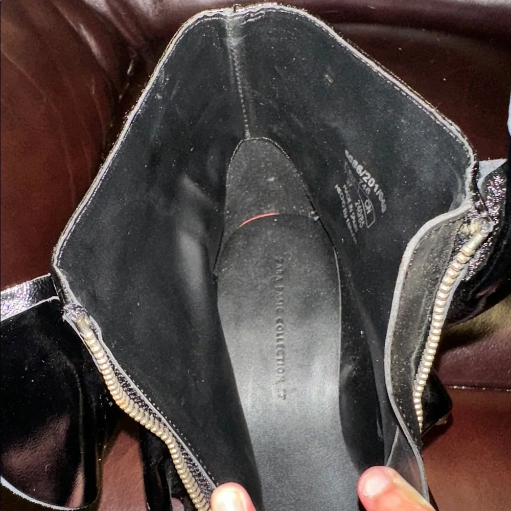 NWT Zara Ruffled Patent Leather Kitten Heel Booties - Picture 8 of 16